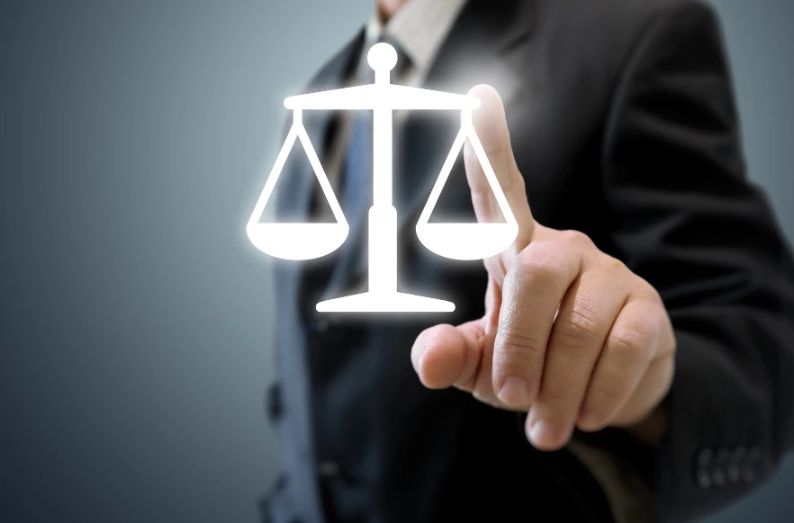 Юрист в Румынии — не роскошь, а условие выживания